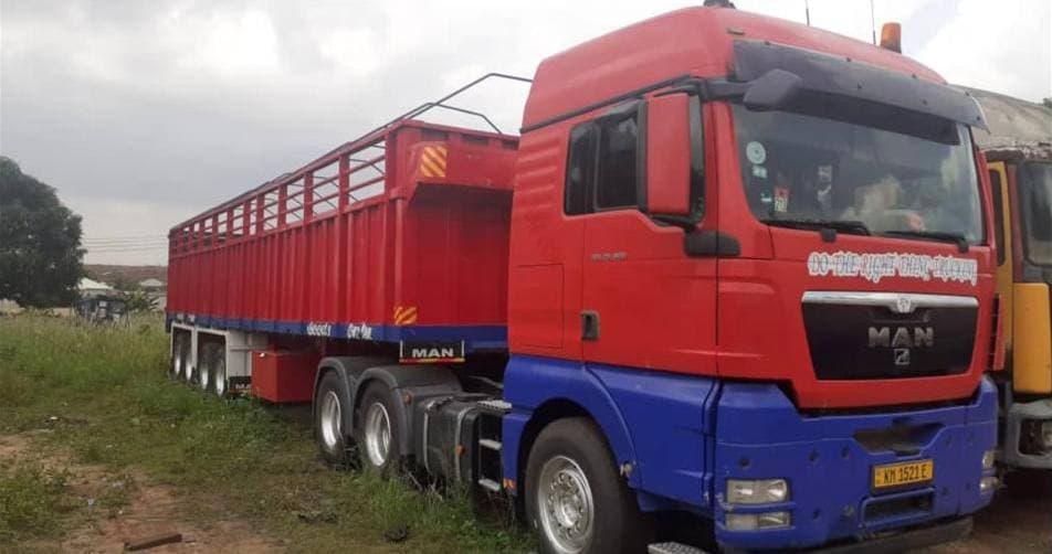 Long-haul freight truck ready for regional transport